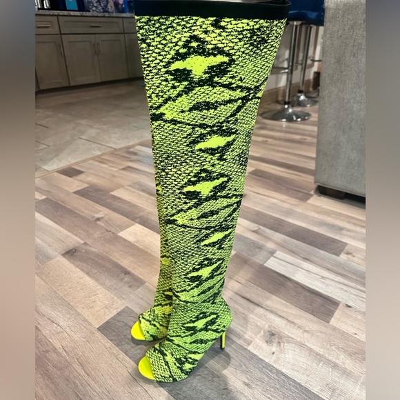 SIZE 7.5 Wild Diva Over The Knee Boots NWOT - Picture 3 of 6